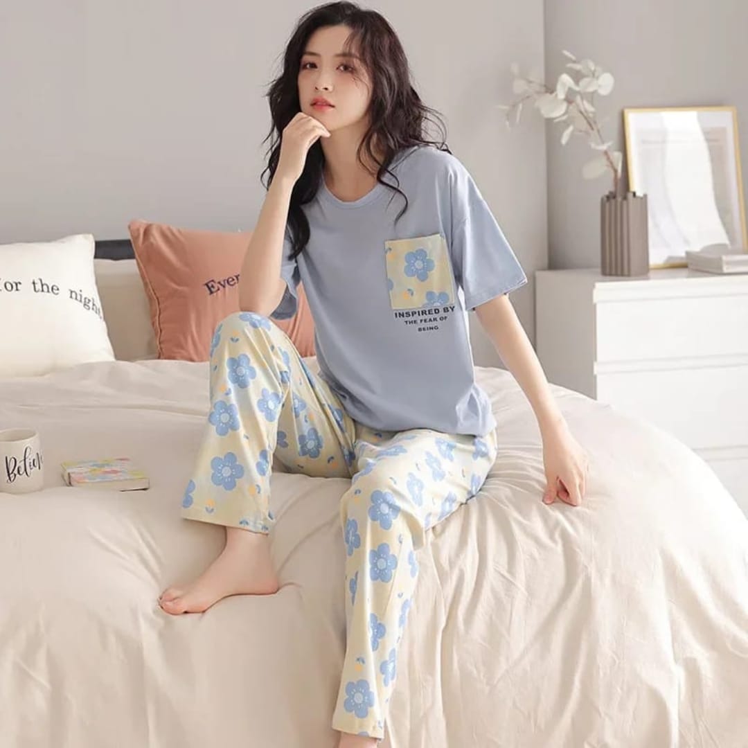 Blue Flower Pocket Print Half Sleeves T-shirt With Flowers Print Pajama Suit (AA-220)