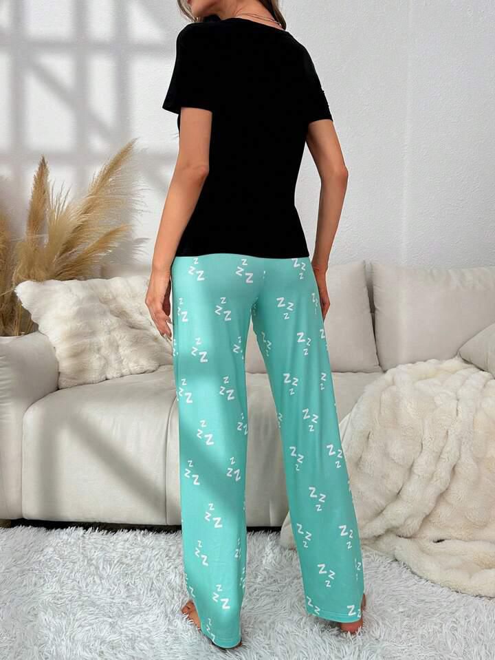 Black Please Do Not Disturb Printed Half Sleeves T-shirt With Printed Trouser Suit (AA-179)