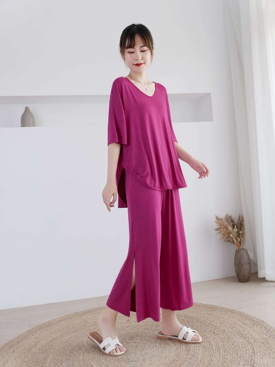Plain Shocking Pink V Neck Quarter Sleeves with Cut Style Pajama Night Suit for Her (AA-83)