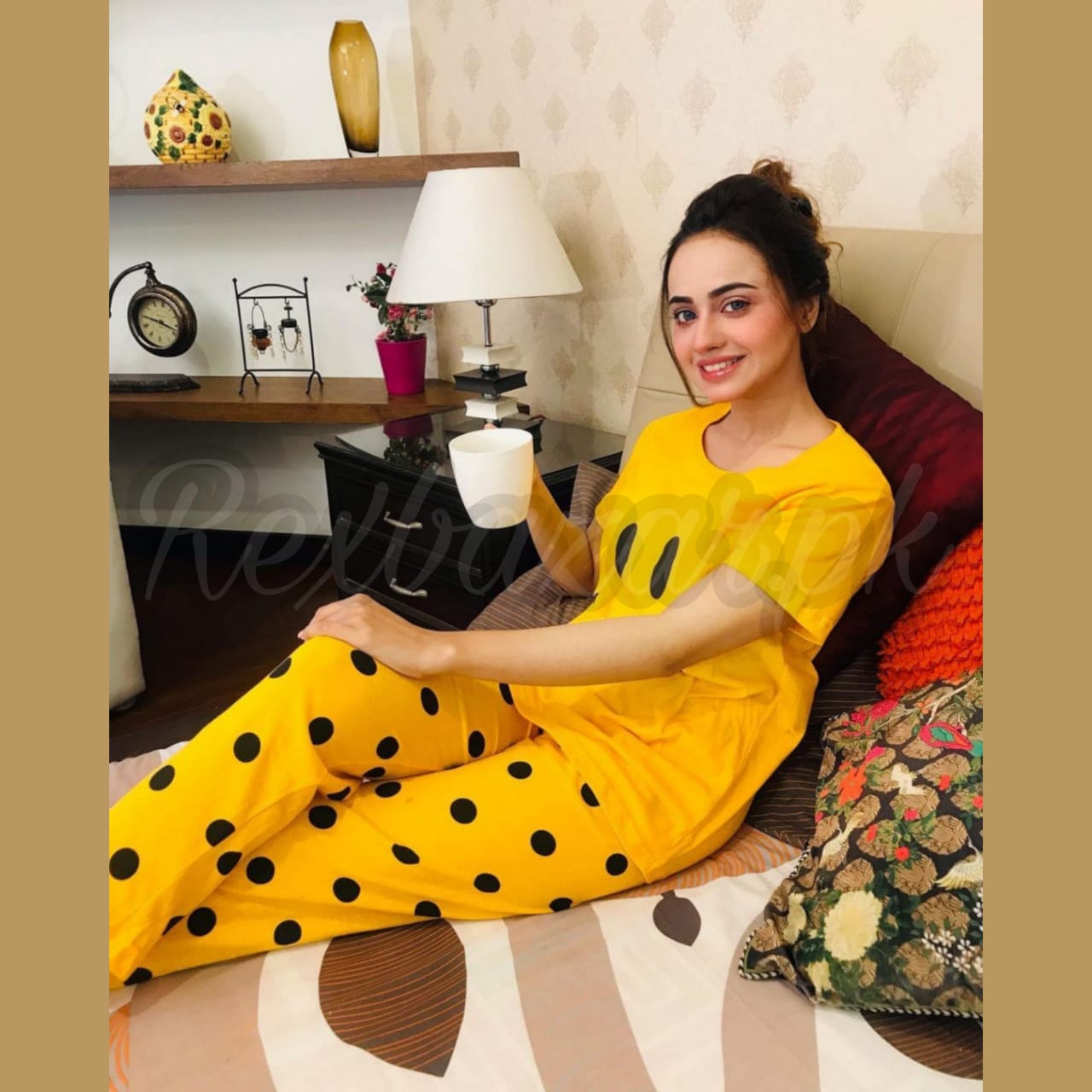 Yellow Smile with Dotted Printed Pajama Half Sleeves Night Suit for her (AA-17)
